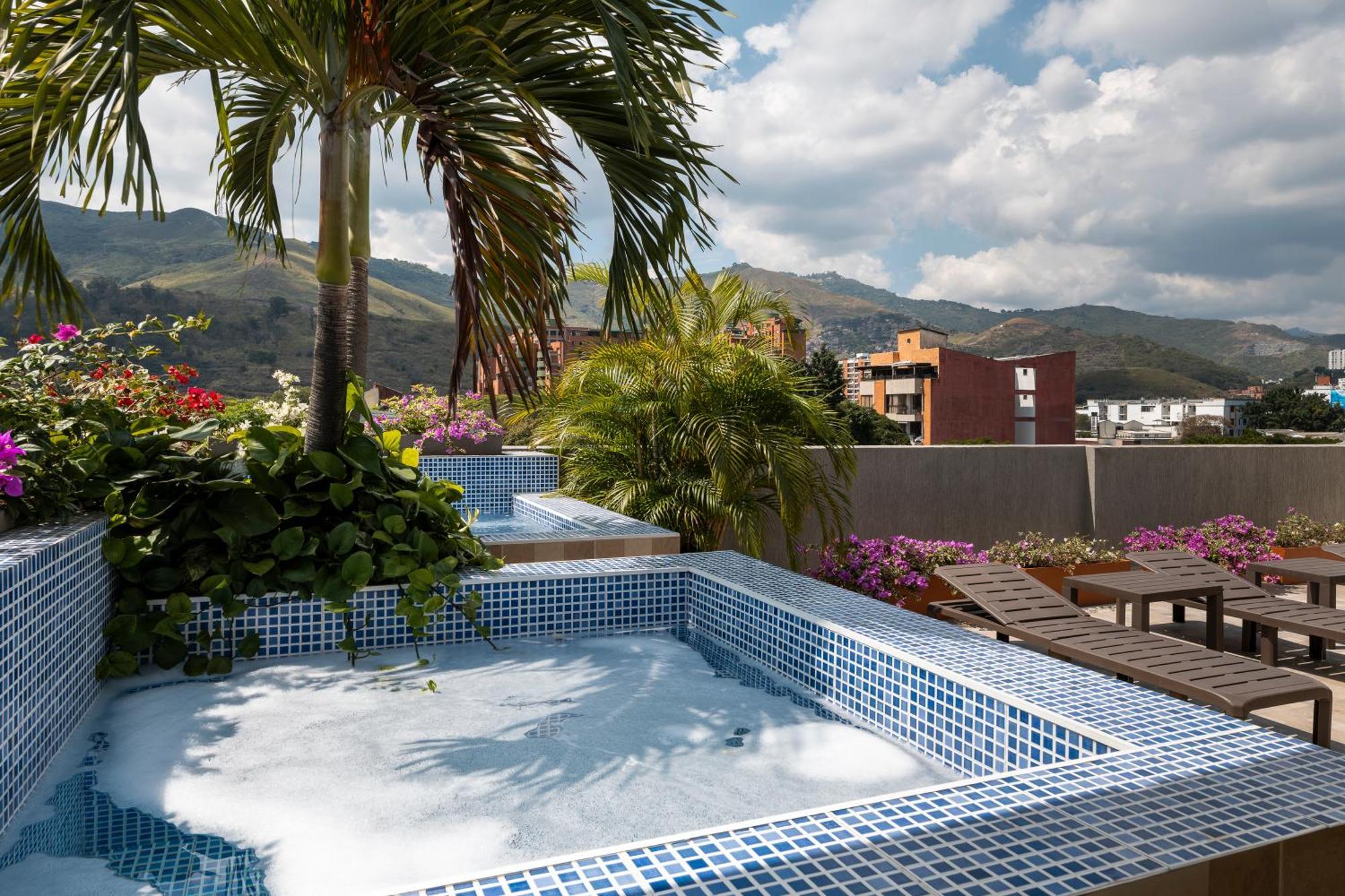 Hotel Ms Chipichape Plus كالي المظهر الخارجي الصورة